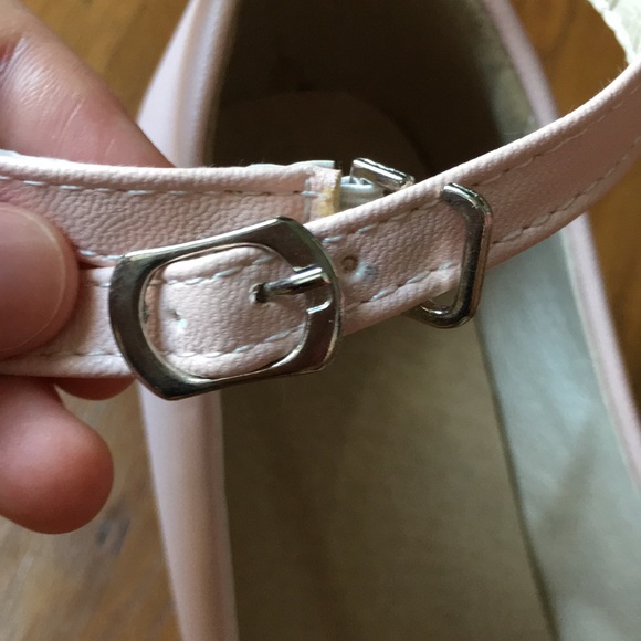 Light pink Lolita heels. - Picture 4 of 4